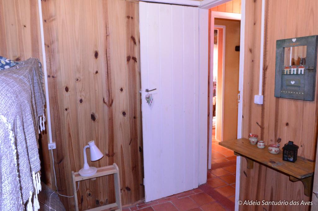 Aldeia Santuario Das Aves Tavares Exteriör bild